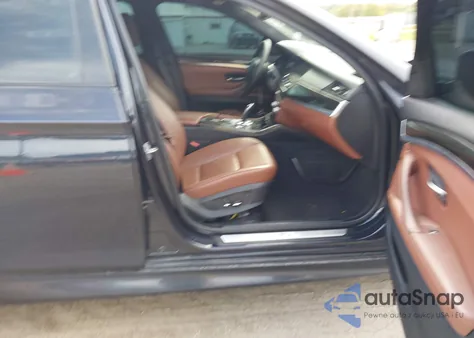 2013 BMW 528I xDrive z USA, uszkodzony, nr VIN WBAXH5C55DD110310